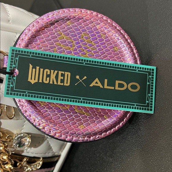 Aldo LE | Wicked Inspired ~ Charms, Crossbody & Pink Dust Bag * Free Socks!! - Picture 3 of 17